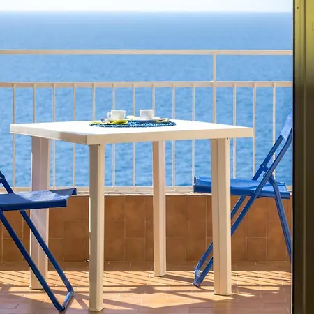 163 - Sunshine Suite 4 fronte vista mare, 100m spiaggia *